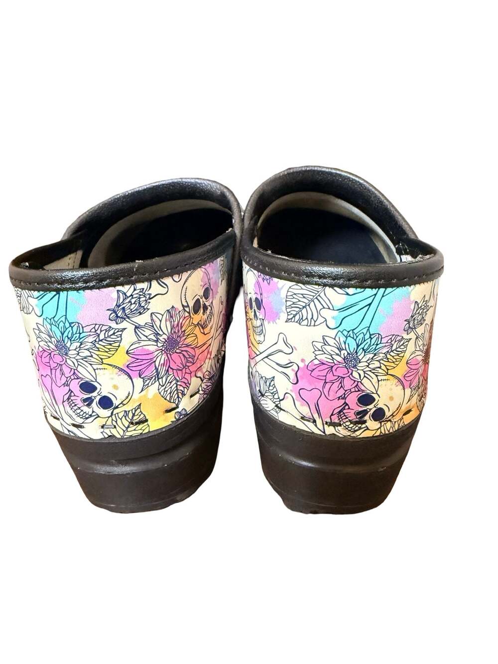 Bjork Swedish Comfort Professional Bonita Skull Floral Clogs 38 EU / 7 US - Picture 3 of 6